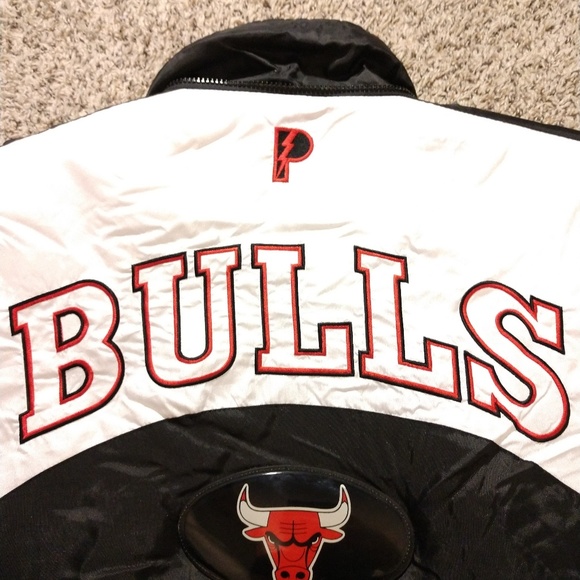 Vintage Pro Player Chicago Bulls Jacket - Picture 2 of 7